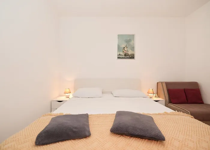 Apartmán Pantalon, Big Terrace And Free Parking