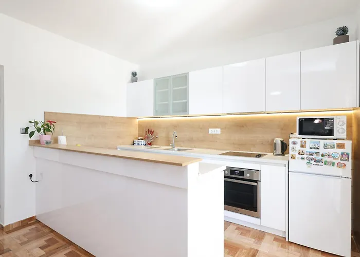 Pantalon, Big Terrace And Free Parking * Zadar