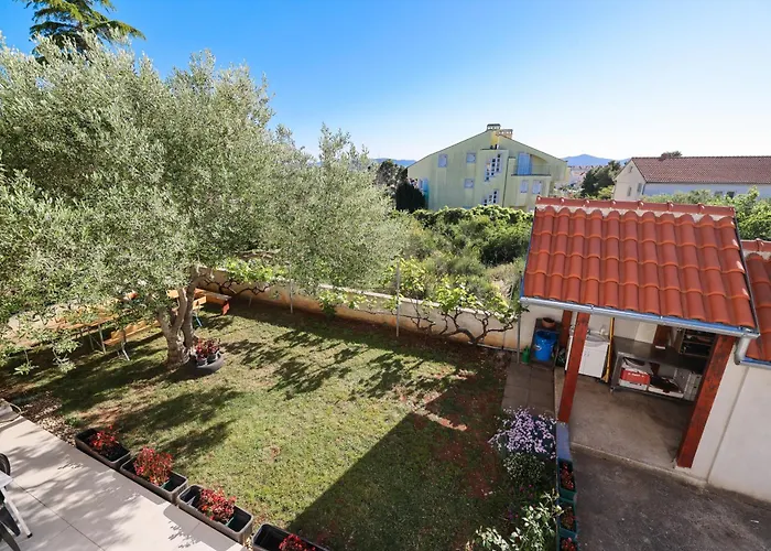 Apartmán Pantalon, Big Terrace And Free Parking